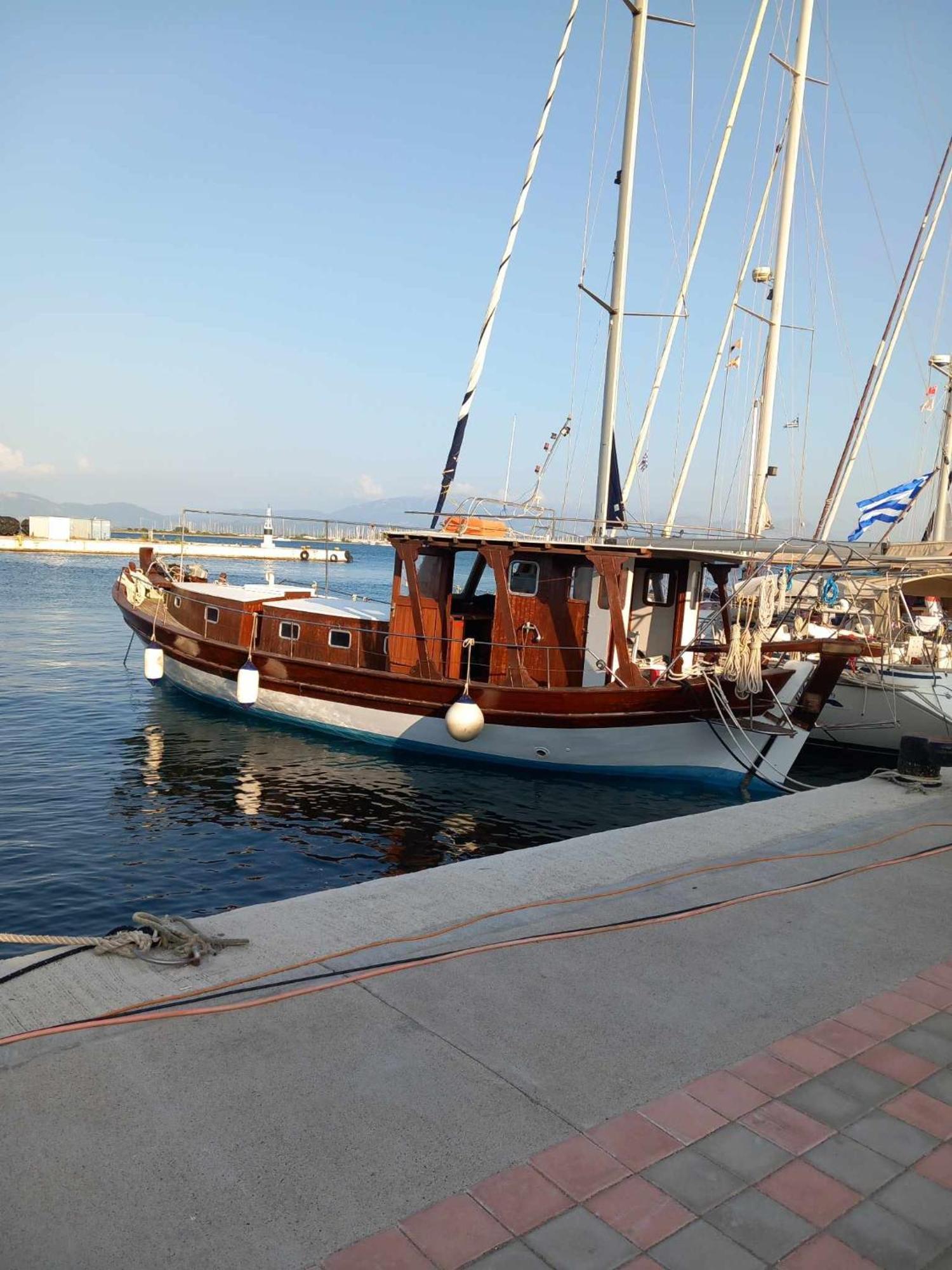 Spiros